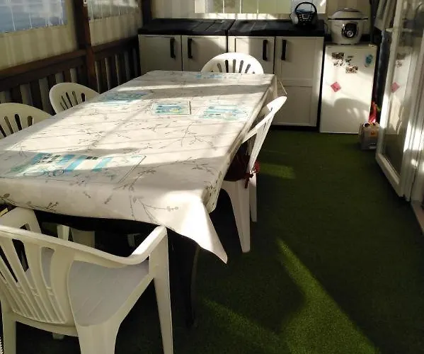 Camping Mobil 6 A 8pers