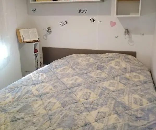 Camping Mobil 6 A 8pers